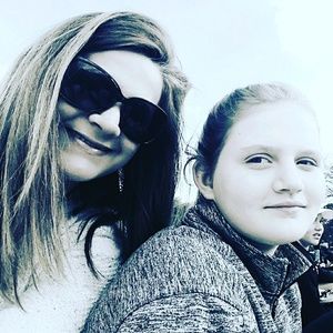 Meet your Posher, Demetra